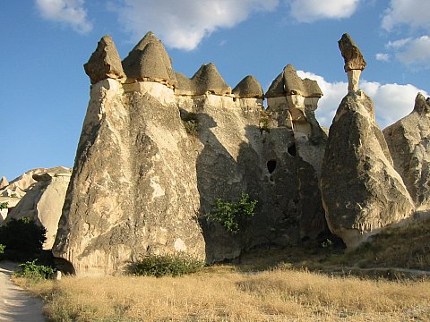 Nevşehir GSİM’den “Kapadokya Vadilerinde İmece Projesi”