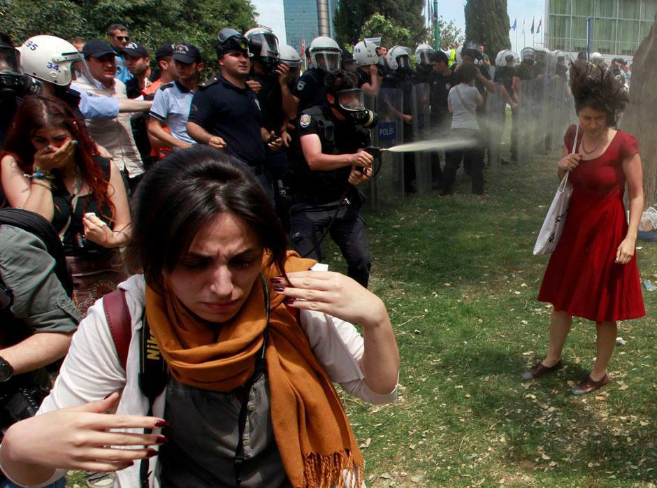 Taksim Gezi Parkında yaşananlara Kapadokyadan protesto