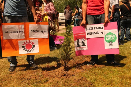 Kapadokya, Taksim Gezi Parkı’nda yaşananları protesto etti