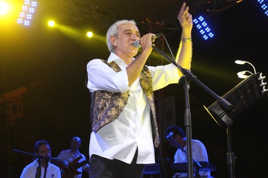 Avanos Belediyesinin halk şenliği Edip Akbayram konseriyle sona erdi