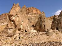 Soğanlı Vadisi-Yılanlı Kilise/Soğanlı Valley Yılanlı Church