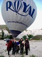 Butan Kraliyet ailesi Royal Balloon ile uçtu