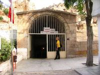 Yeraltı Şehri girişi/Underground City entrance